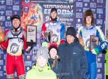 Дмитрий Солянников выиграл первый день в Уфе
